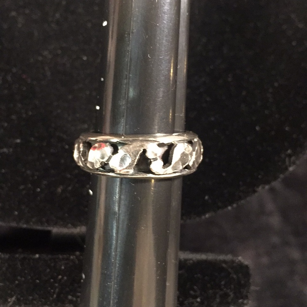 Lori Bonn Silver & Emerald Green Tourmaline Ring - Picture 4 of 5